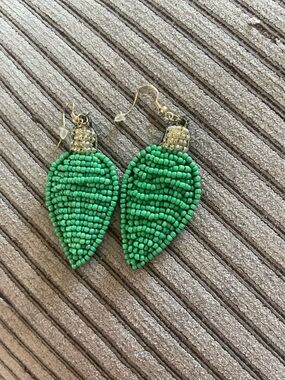 Green Beaded Leaf Drop Earrings - Women Jewelry